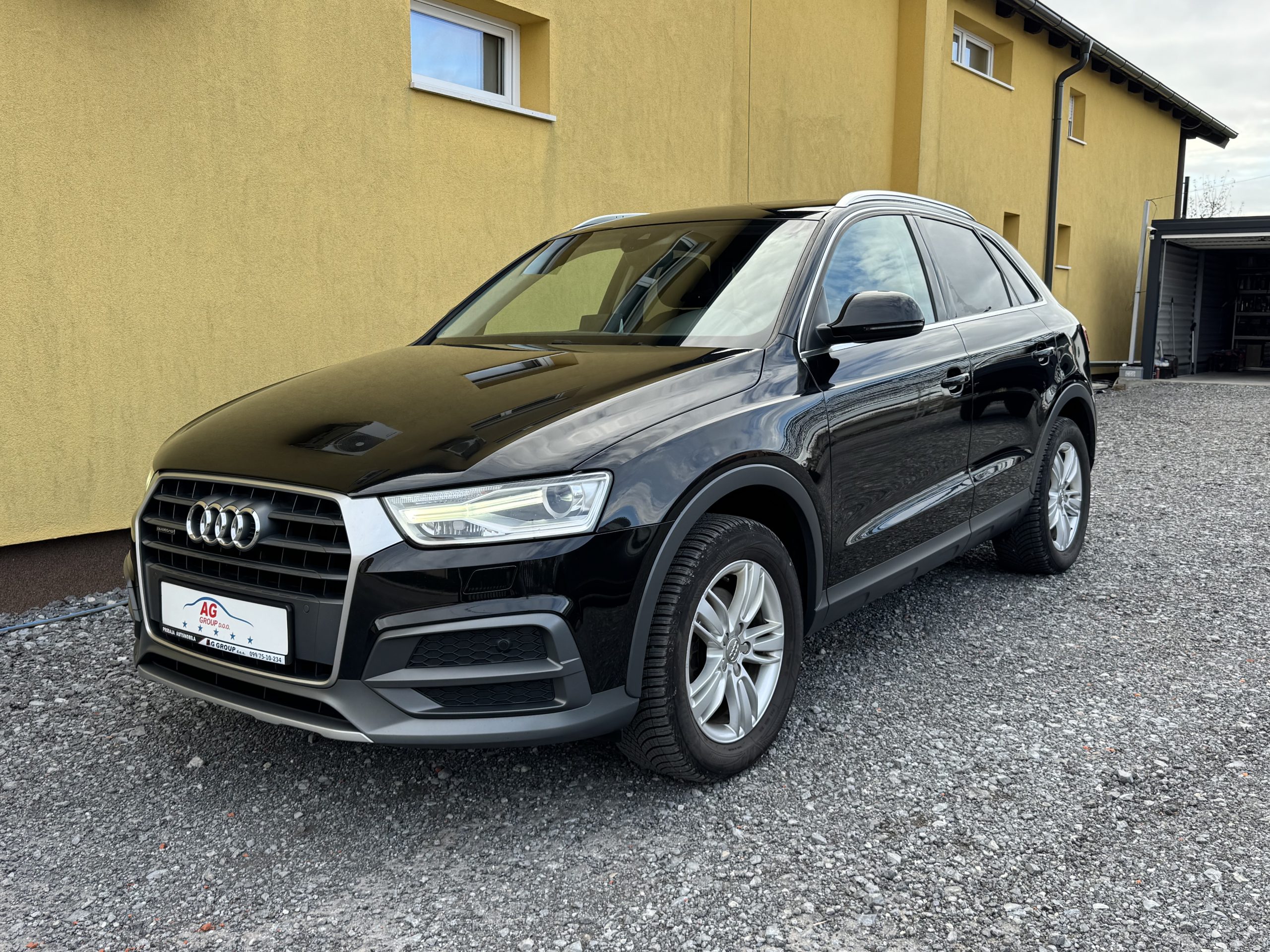Audi Q3 2,0 TDI QUATTRO,PANORAMA,ALCANTARA SJEDALA
