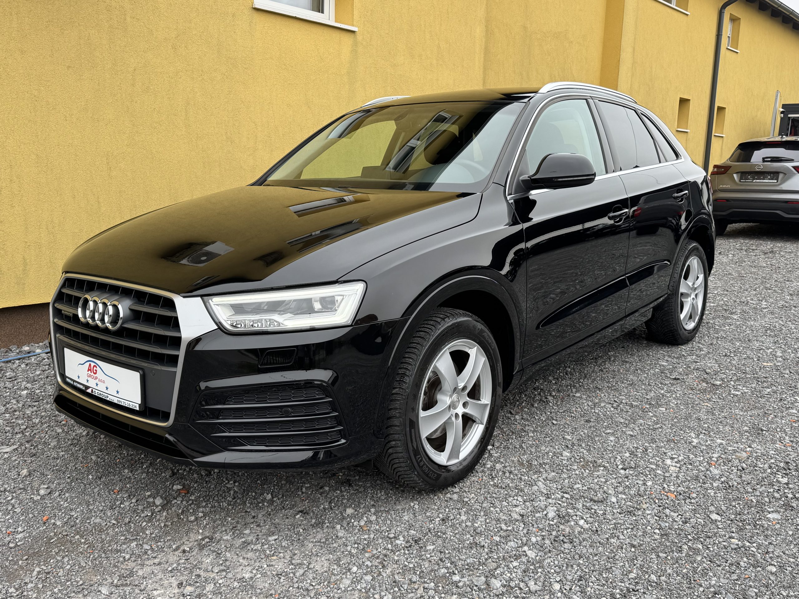 Audi Q3 2,0 TDi Quattro S tronic,Navi,PDc,Ksenon