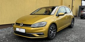 VW Golf 7  1,5 TSi Highline, Matrix,ACC,Panorama