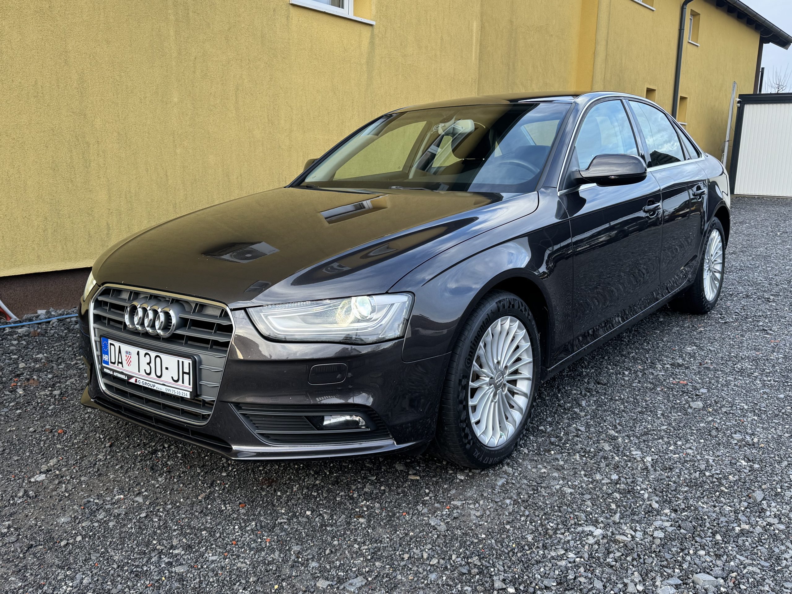 Audi A4 2,0 TDI Limuzina,Ksenon,126000 km,Regan do 04/2026