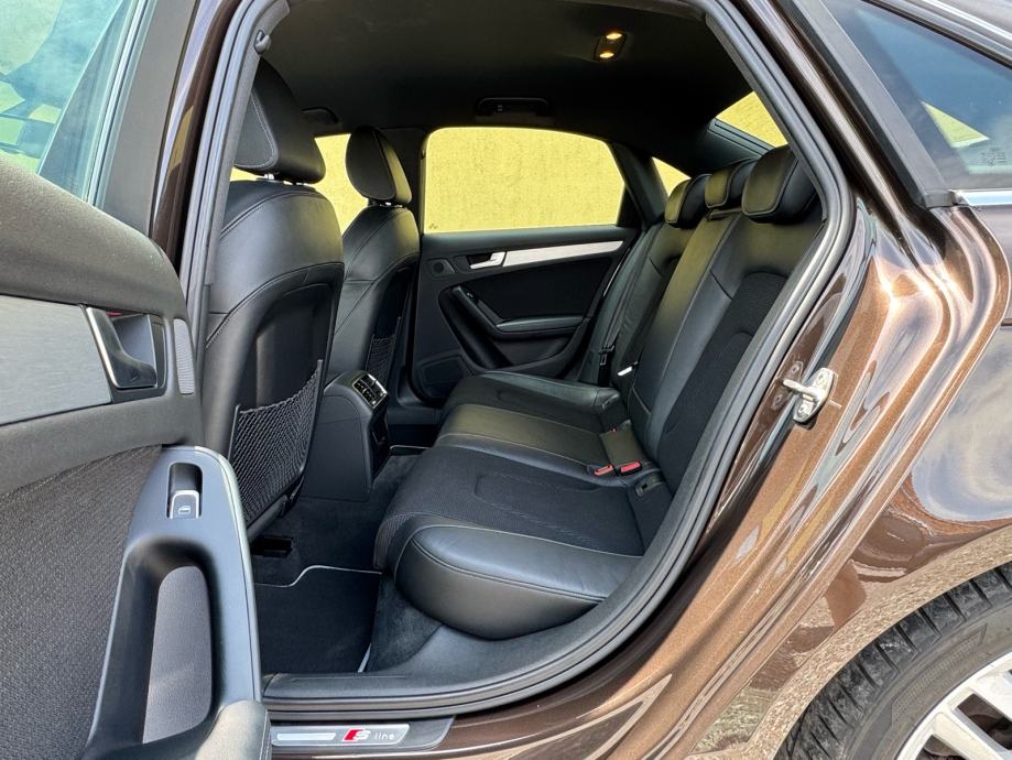 
								Audi A4 2,0 TDI Sport,3X S Line full									