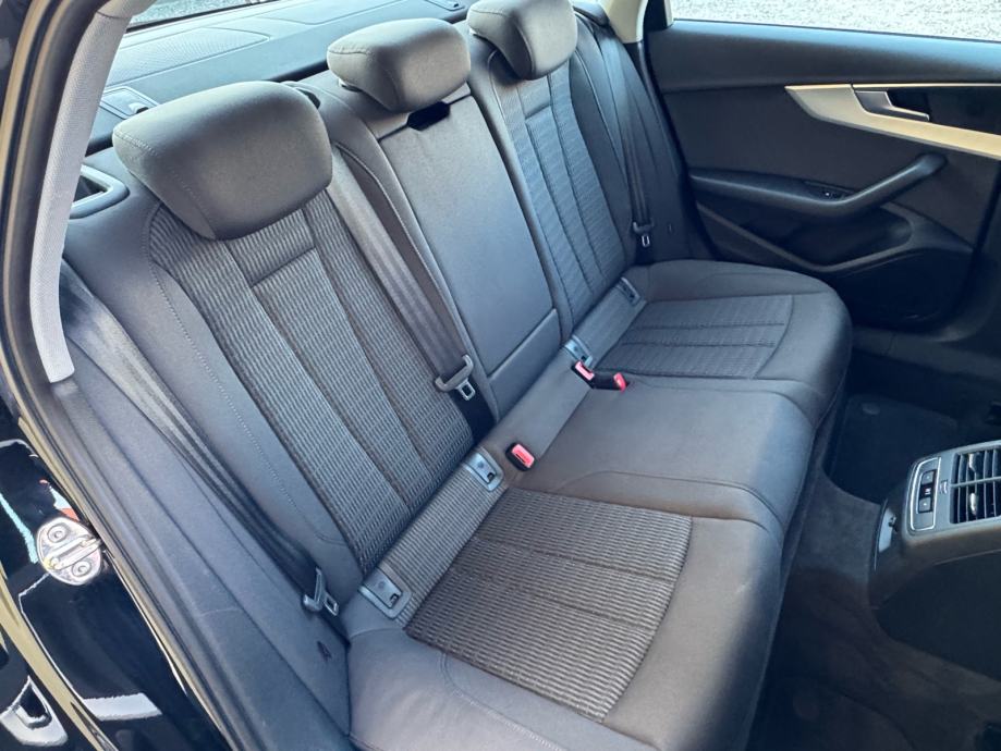 
								Audi A4 Design 40 TDI Quattro S Tronic 190 KS full									