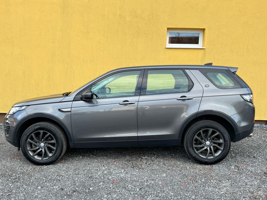 
								Land Rover Discovery Sport 2,0 TD4 SE AWD full									