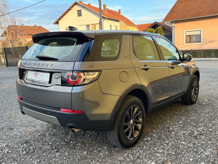 
								Land Rover Discovery Sport 2,0 TD4 SE AWD full									