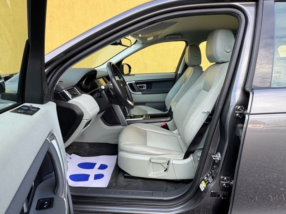 
								Land Rover Discovery Sport 2,0 TD4 SE AWD full									