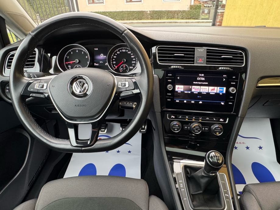 
								VW Golf 7 1,5 TSI Highline,Matrix,ACC,Panorama full									