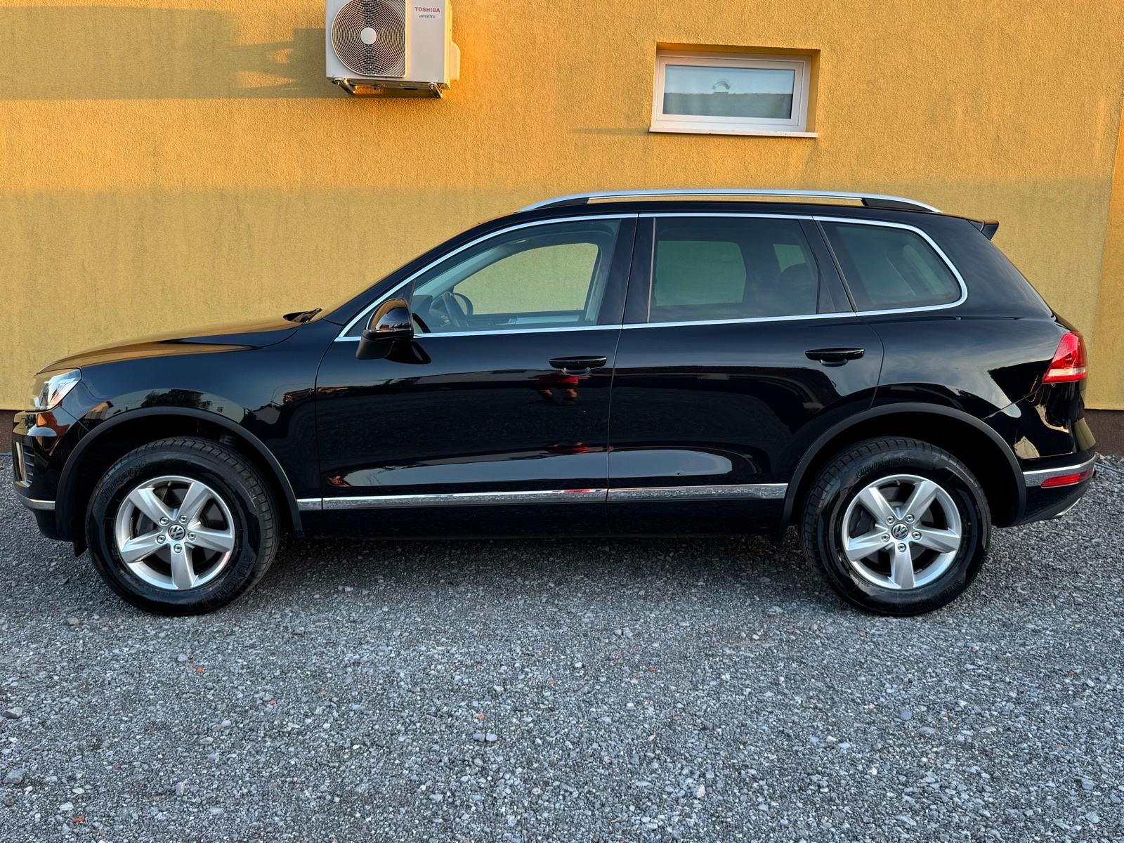 
								VW Touareg V6 TDI BMT automatik, Zračni ovjes full									