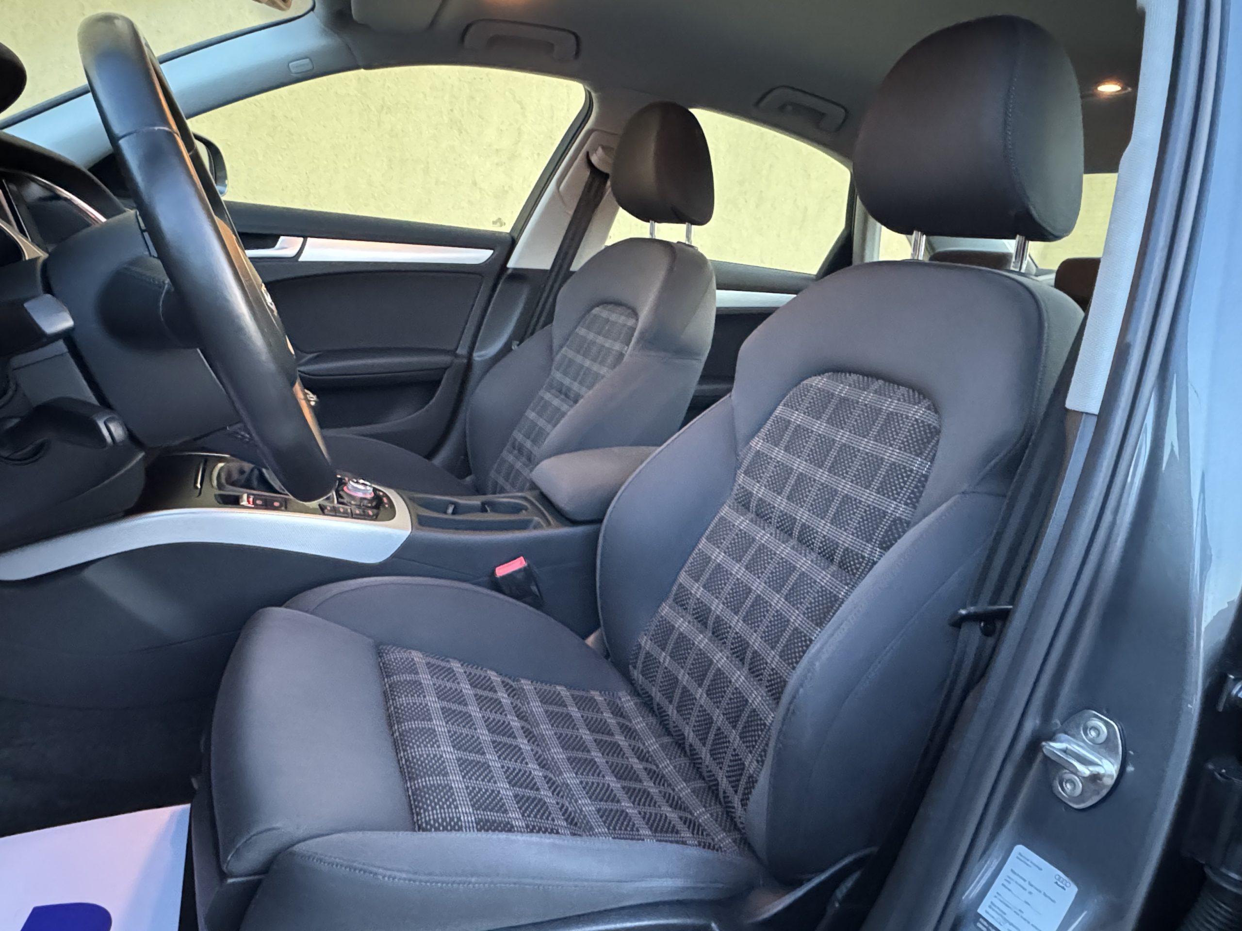
								Audi A5 Sportback 2,0 TDI S-tronic, 3X S-line full									
