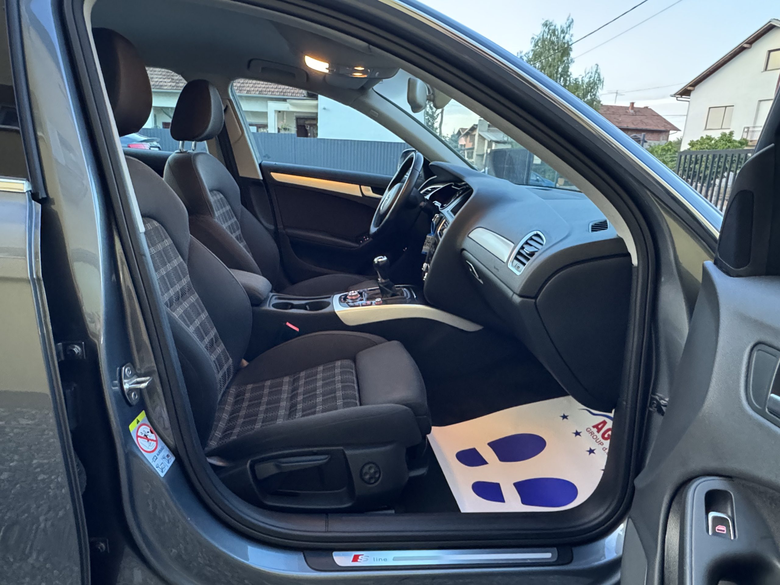 
								Audi A5 Sportback 2,0 TDI S-tronic, 3X S-line full									