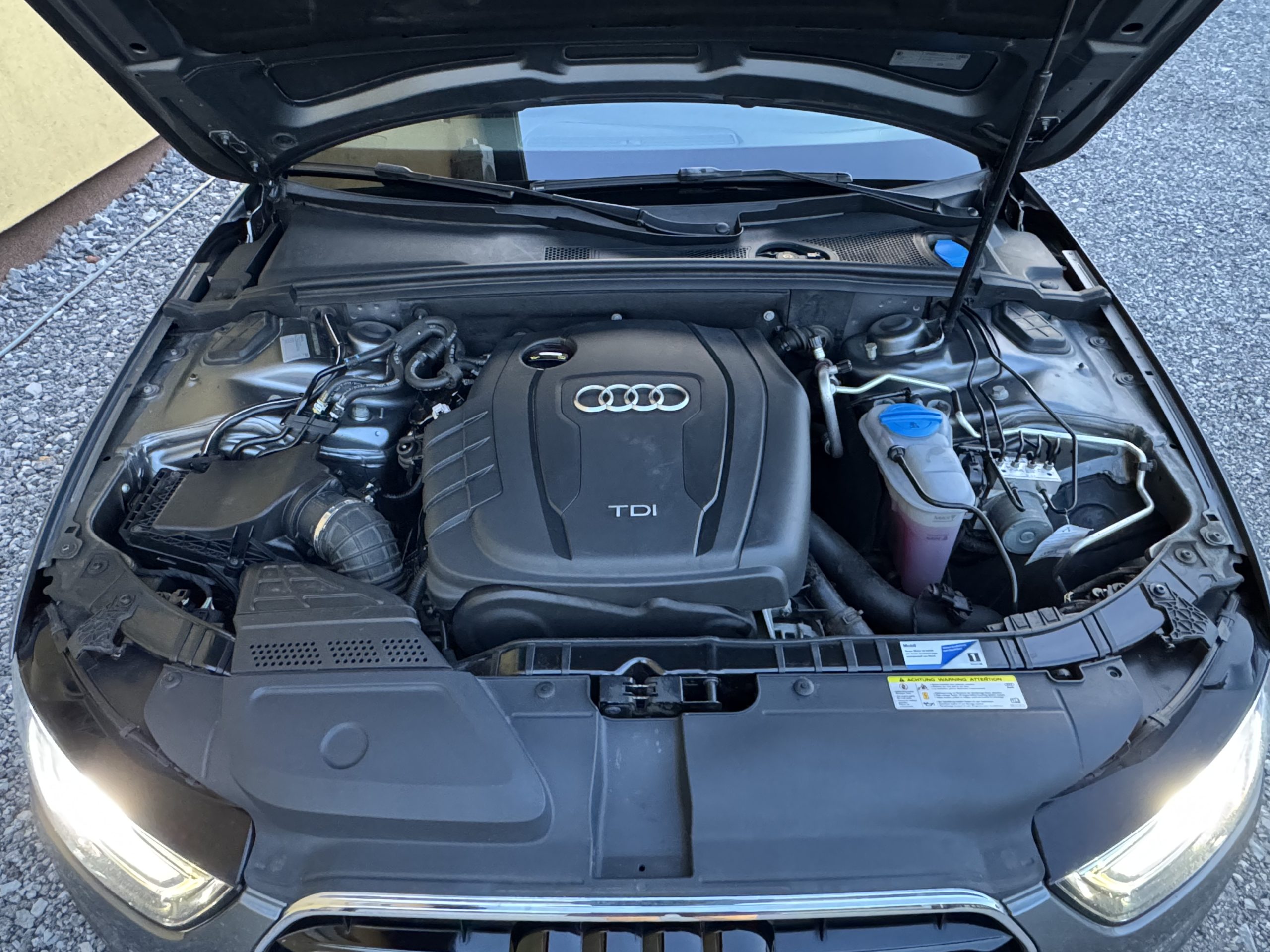 
								Audi A5 Sportback 2,0 TDI S-tronic, 3X S-line full									