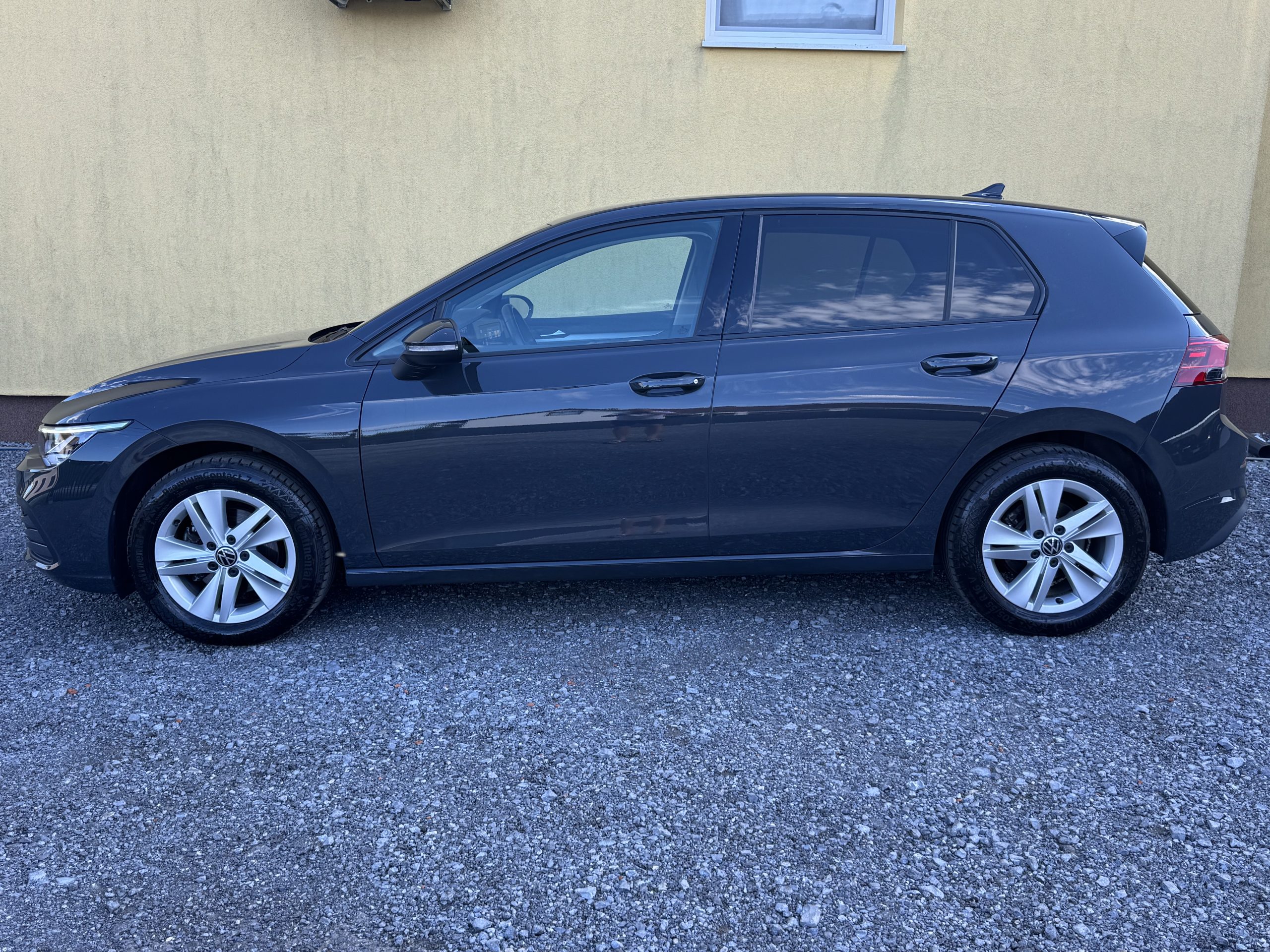 
								VW Golf 8 1,5 TSI Life Navi, ACC,LED full									