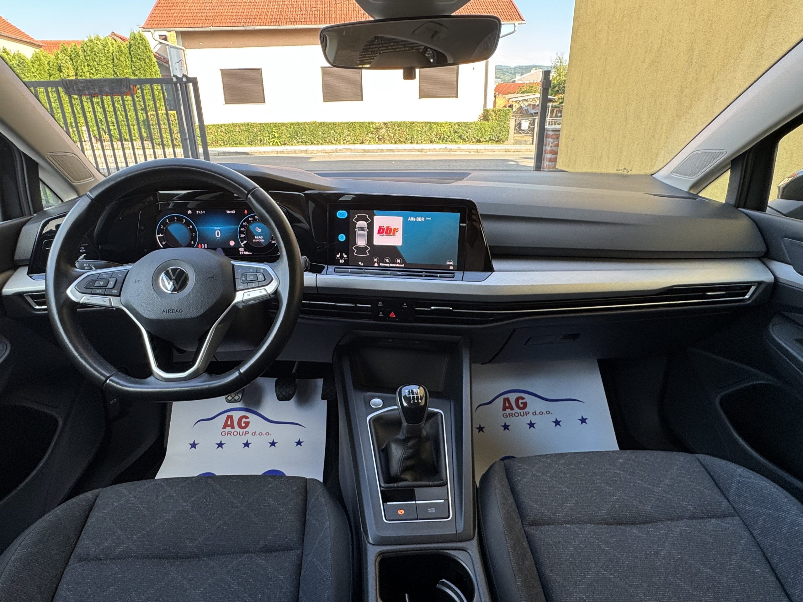 
								VW Golf 8 1,5 TSI Life Navi, ACC,LED full									