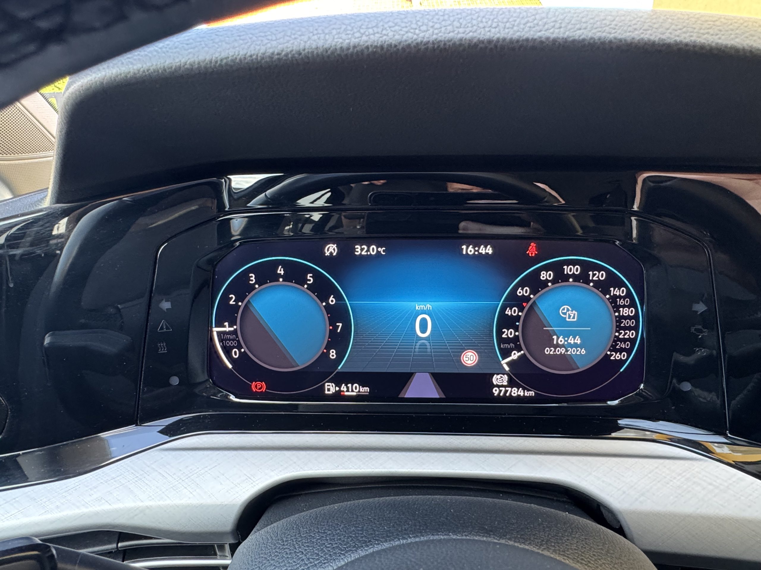 
								VW Golf 8 1,5 TSI Life Navi, ACC,LED full									