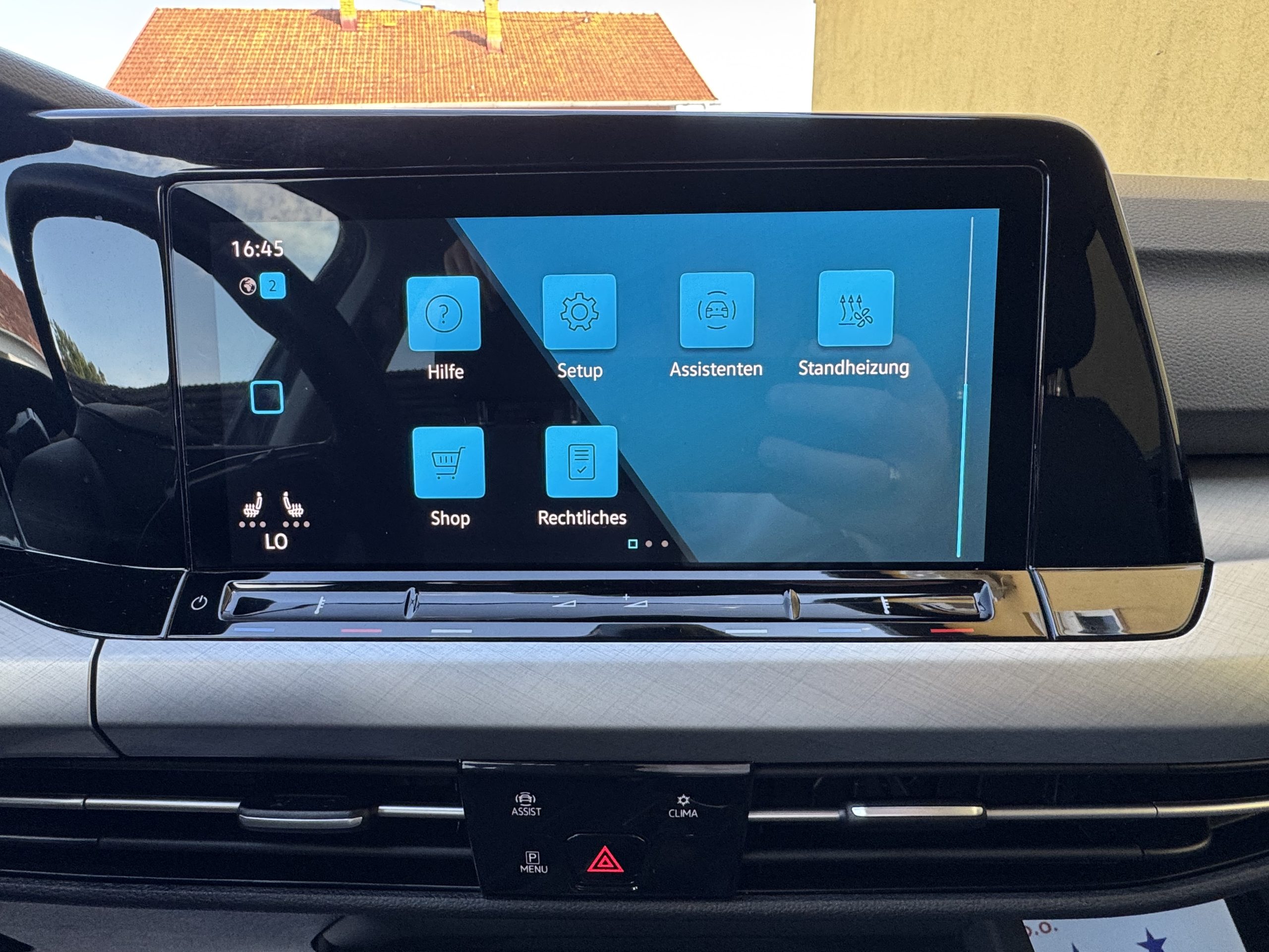 
								VW Golf 8 1,5 TSI Life Navi, ACC,LED full									