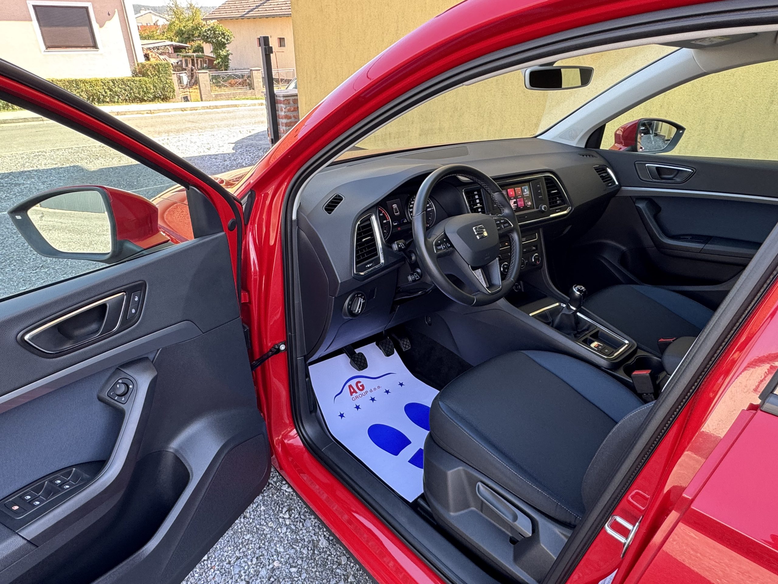 
								Seat Ateca 1,5 TSI 110 KW,ACC,PDC,Park Asistent full									