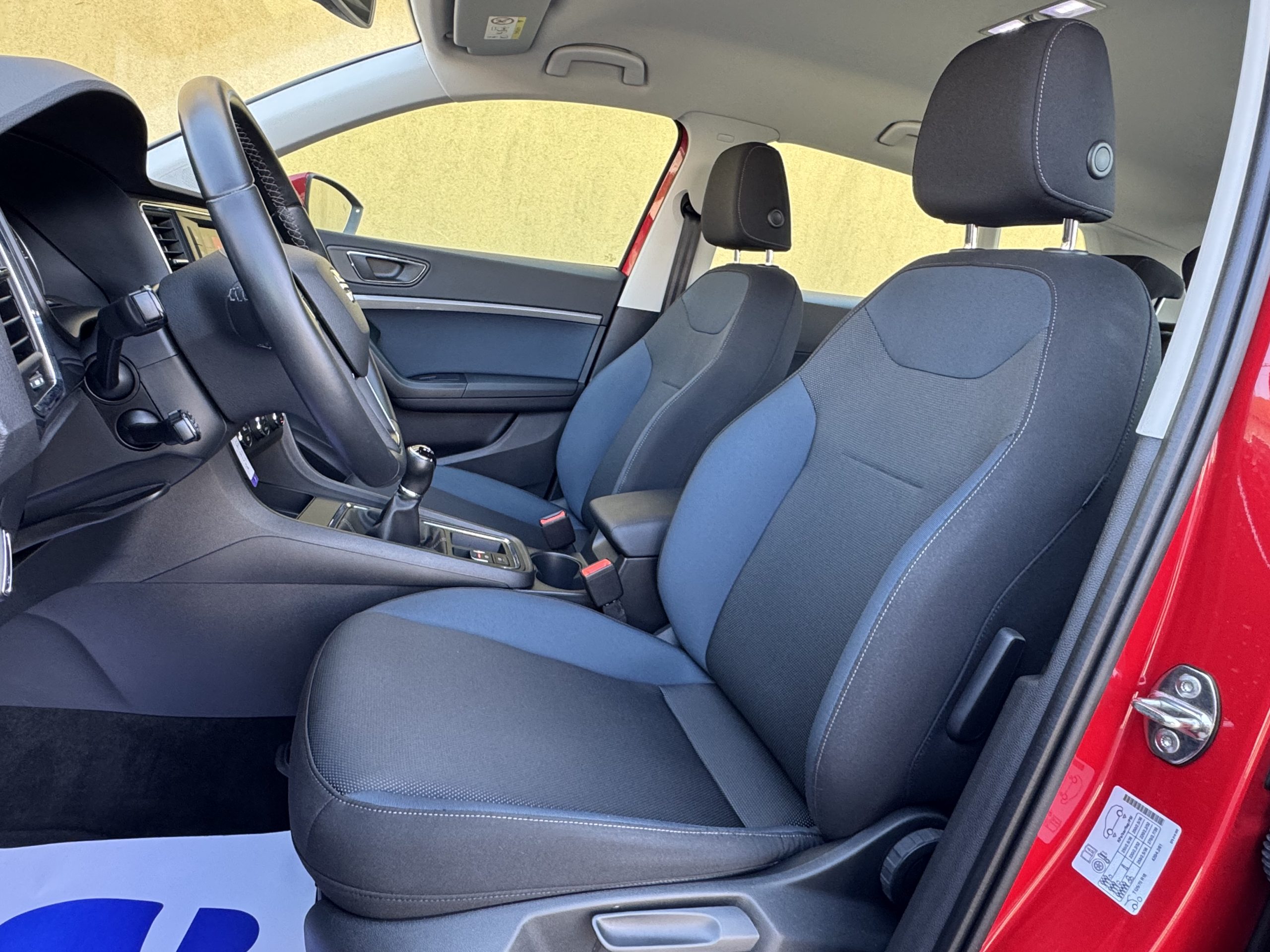 
								Seat Ateca 1,5 TSI 110 KW,ACC,PDC,Park Asistent full									