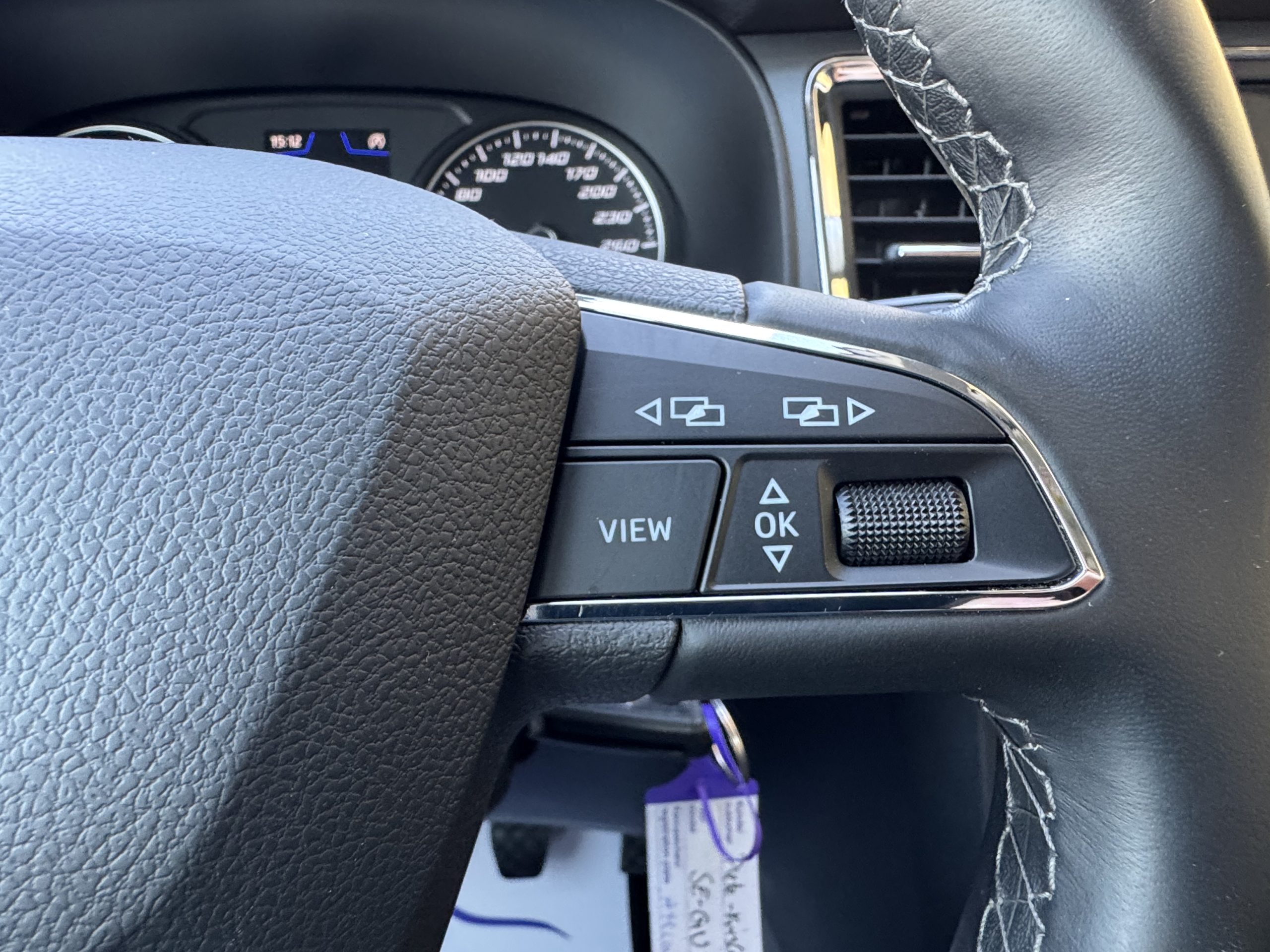 
								Seat Ateca 1,5 TSI 110 KW,ACC,PDC,Park Asistent full									