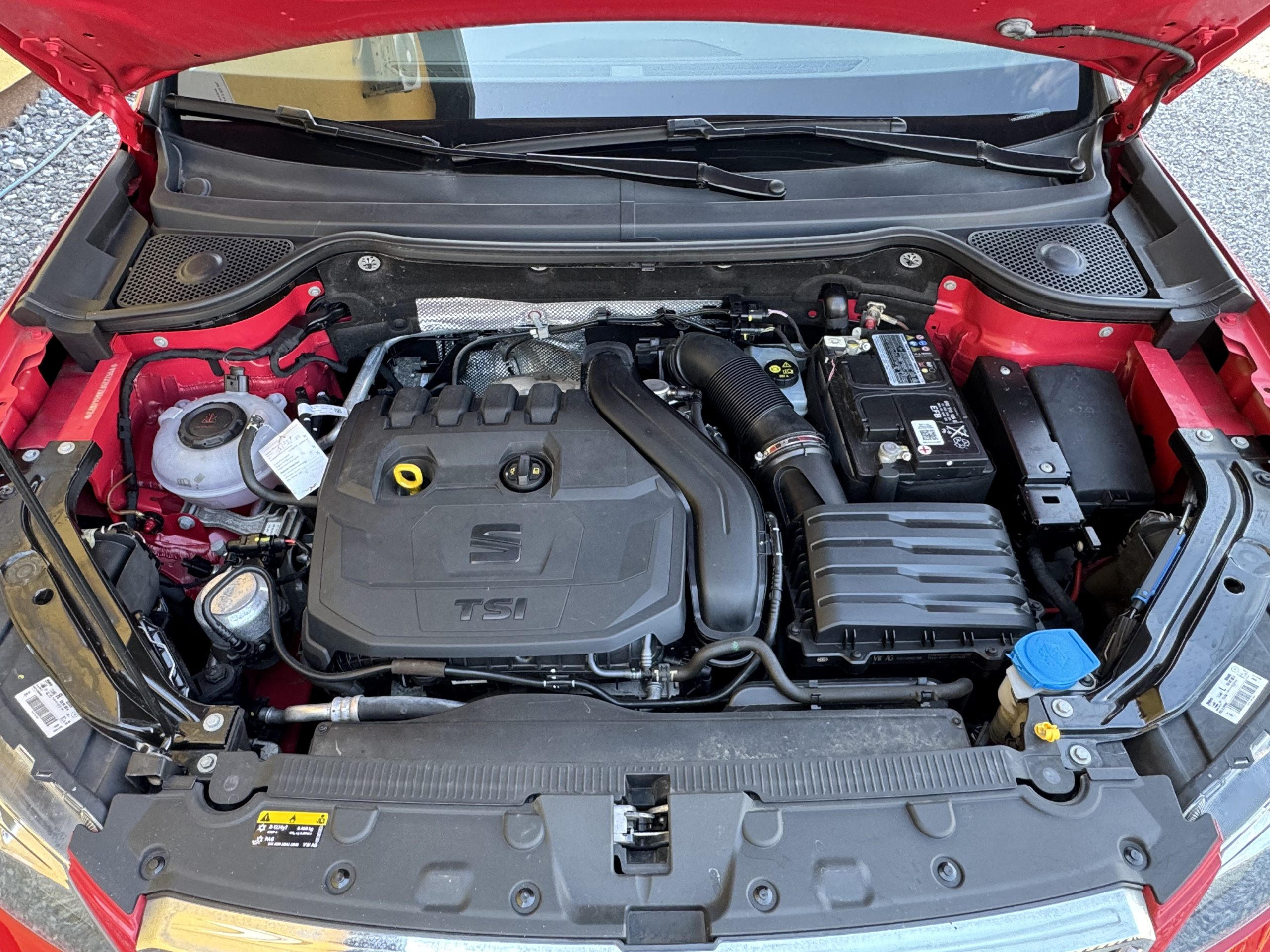 
								Seat Ateca 1,5 TSI 110 KW,ACC,PDC,Park Asistent full									
