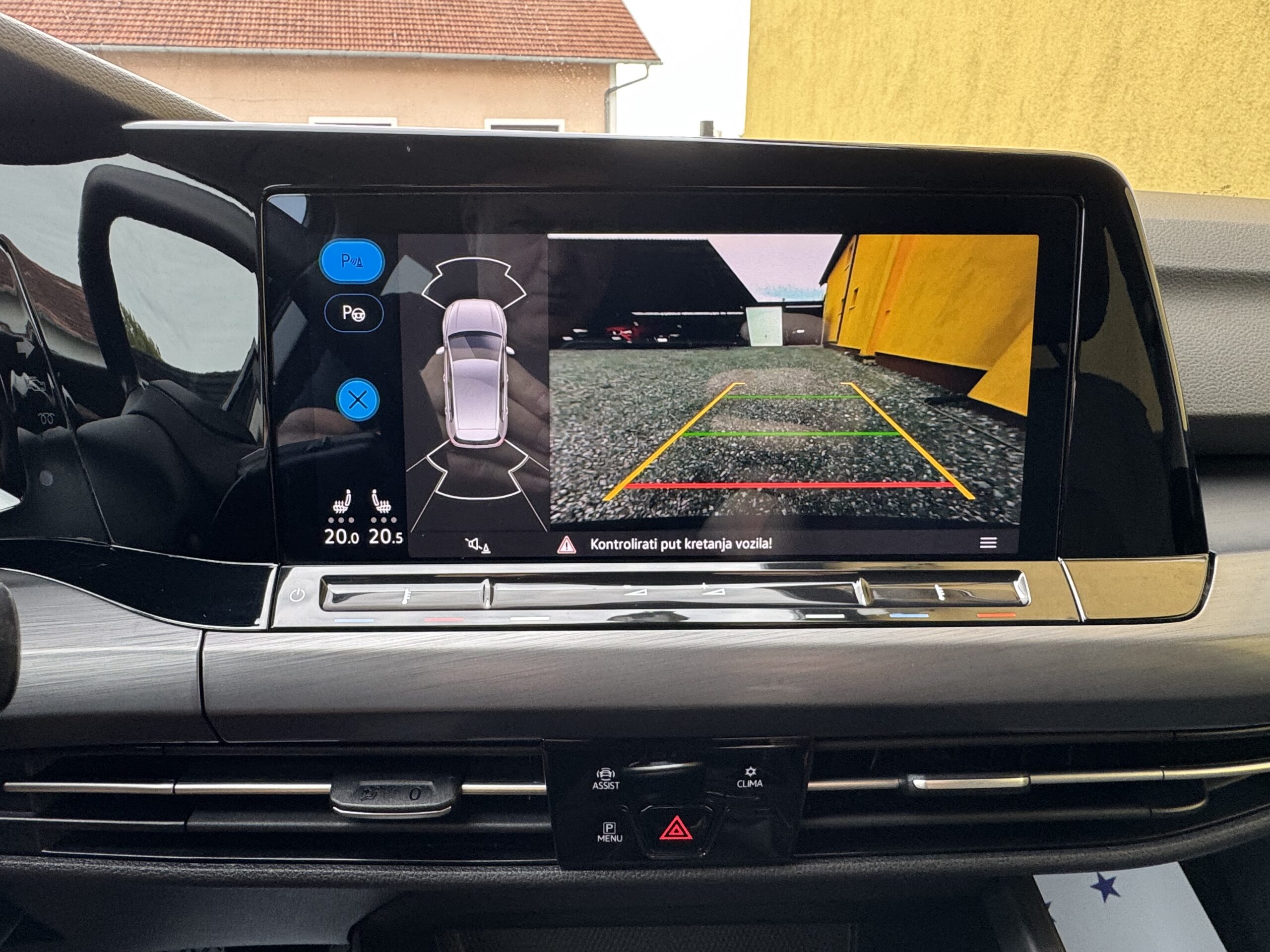 
								VW Golf 8 1,5 TSi Style,Navi,Kamera,ACC,Head up display full									